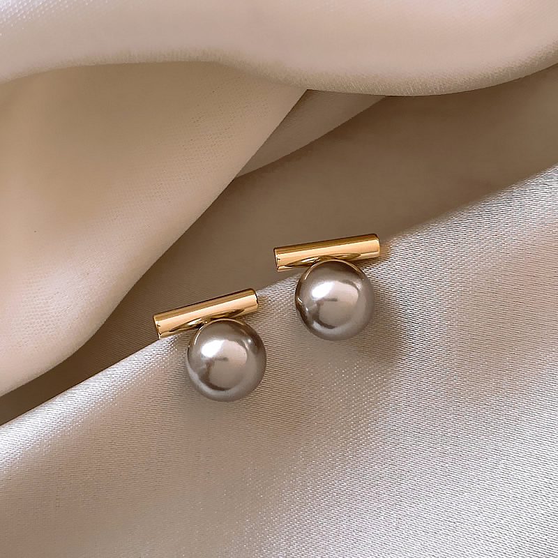 Boucles d'oreilles en perles noires