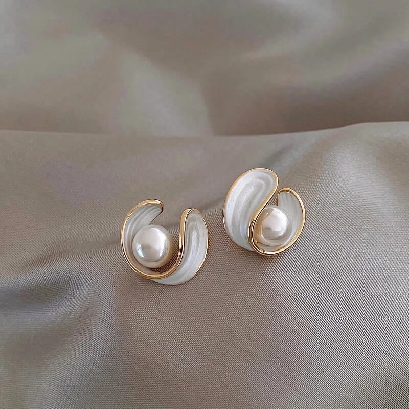 Boucles d'oreilles en perles d'or classique