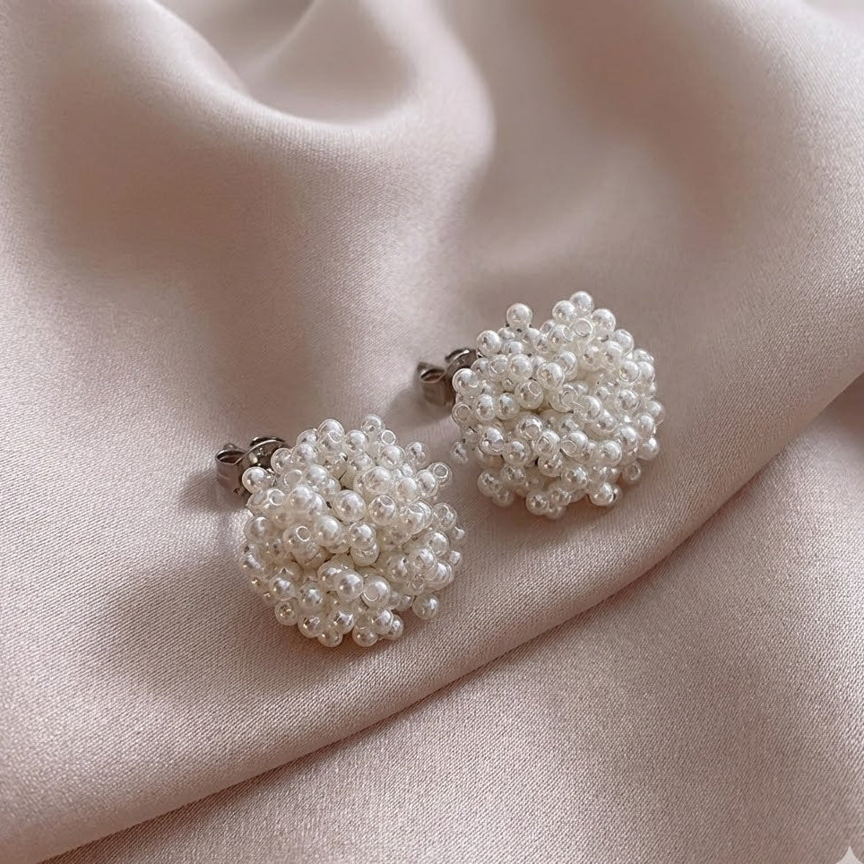Boucles d'oreilles en perles incrustÃ©es Ã©lÃ©gantes
