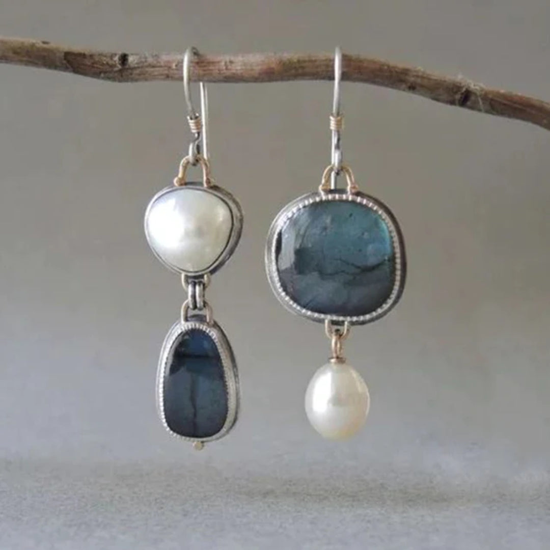 Boucles d'oreilles en perles bleues gracieuses
