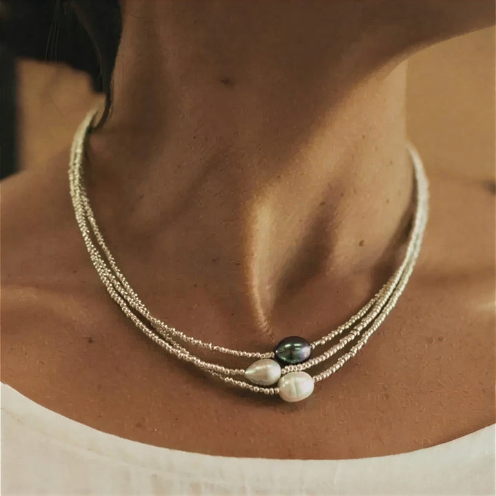 Collier superposÃ© en perles baroques